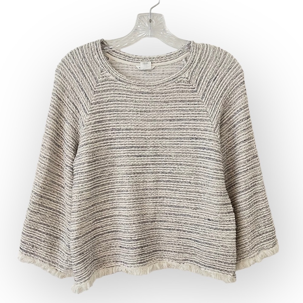 Club Monaco Light Gray and Sparkle Textured Fringe Knit Sweater (N1)